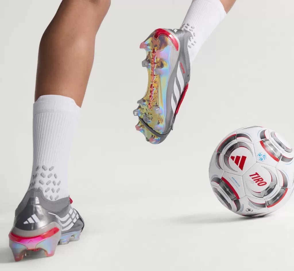 Бутсы профессиональные Adidas Predator Elite FT FG